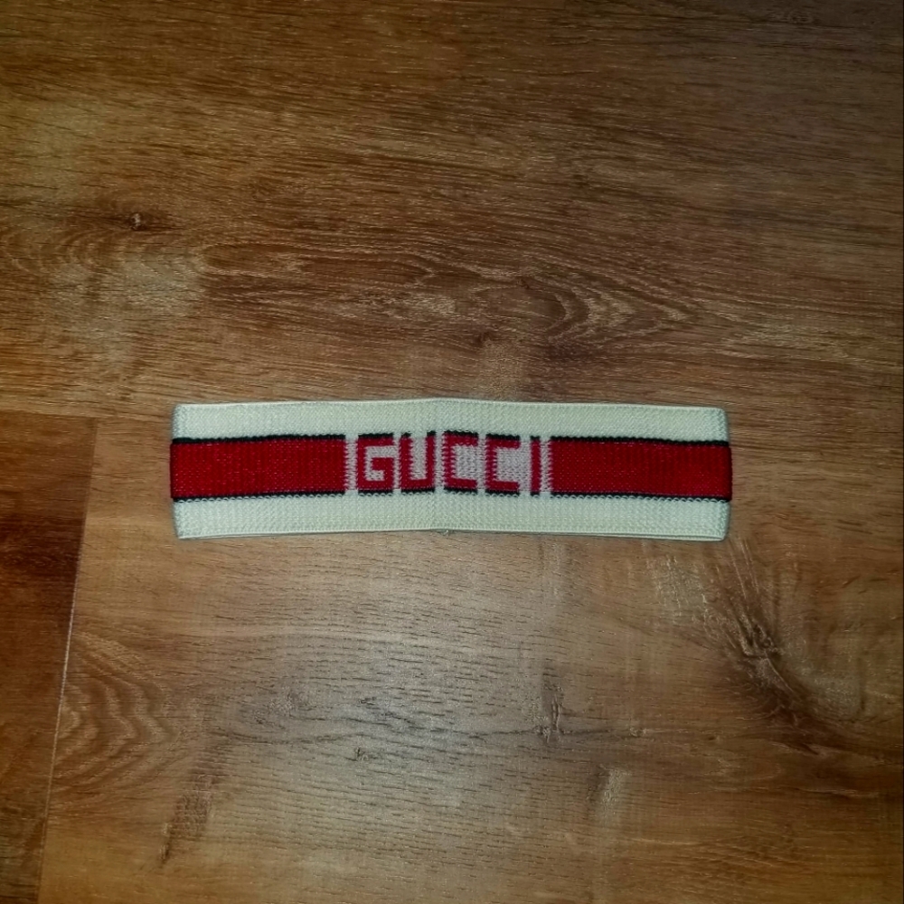 Gucci 80s Style Elastic Red/White Stylish Striped Headband
